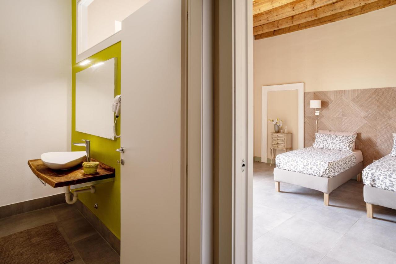 B&B Dimora De Roteris 달미네 외부 사진